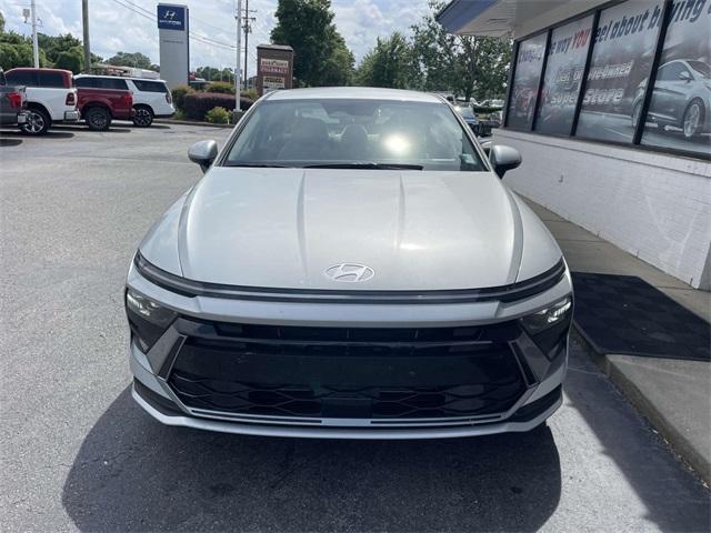 new 2025 Hyundai Sonata car