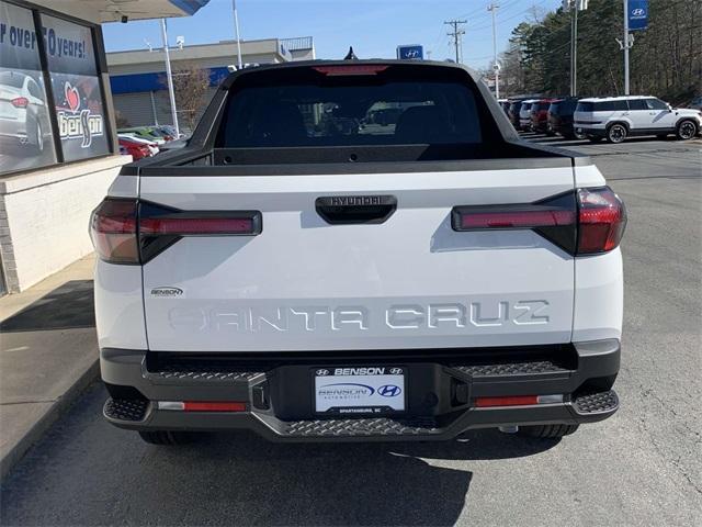 new 2025 Hyundai Santa Cruz car, priced at $31,501