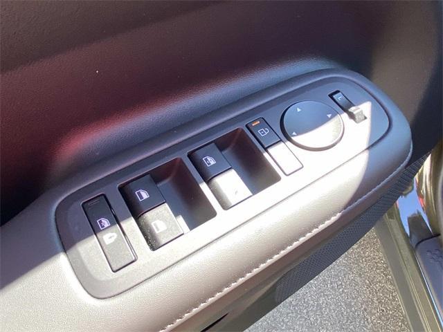 new 2025 Hyundai Santa Fe car, priced at $39,580