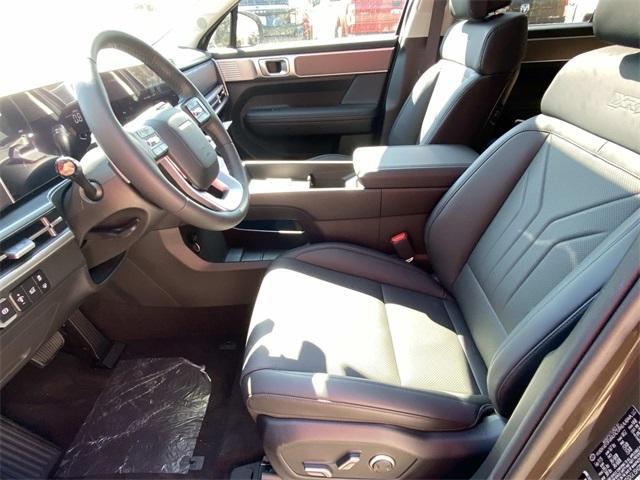 new 2025 Hyundai Santa Fe car, priced at $39,580