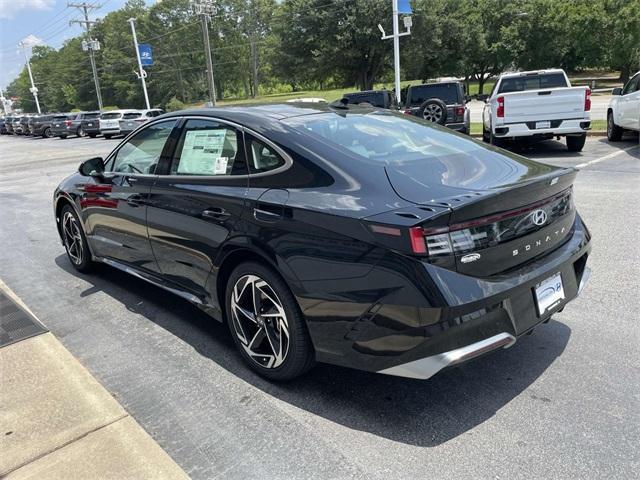 new 2025 Hyundai Sonata car