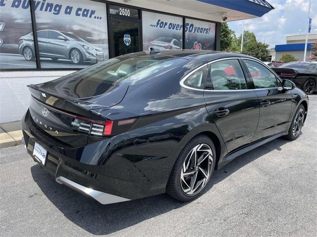 new 2025 Hyundai Sonata car
