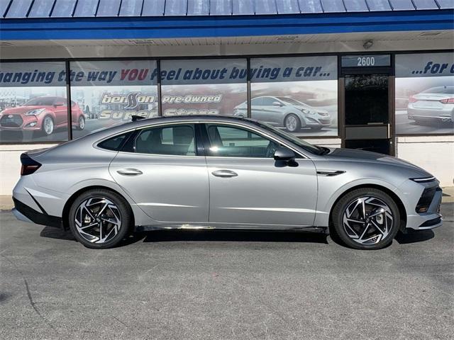 new 2024 Hyundai Sonata car, priced at $29,988