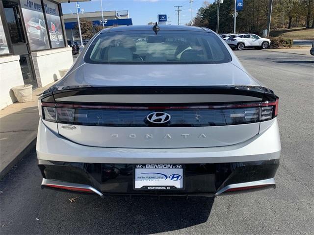 new 2024 Hyundai Sonata car, priced at $29,988