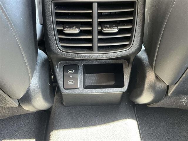 used 2024 Kia Seltos car, priced at $23,300
