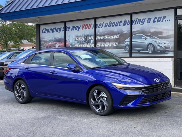 new 2024 Hyundai Elantra car, priced at $23,260