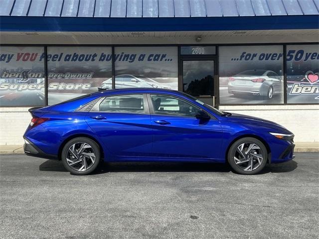 new 2025 Hyundai Elantra car, priced at $21,955