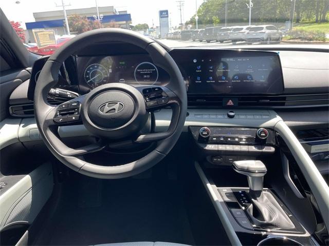 new 2025 Hyundai ELANTRA HEV car, priced at $28,220
