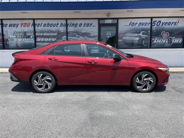 new 2025 Hyundai Elantra car, priced at $23,058