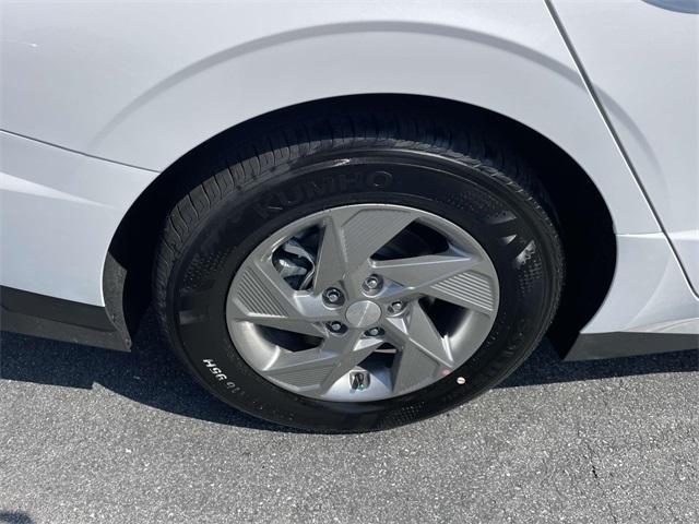 new 2025 Hyundai Sonata car, priced at $26,471