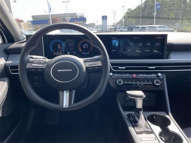 new 2025 Hyundai Sonata car, priced at $26,471