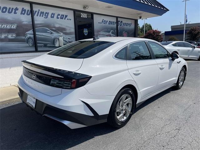 new 2025 Hyundai Sonata car, priced at $26,471