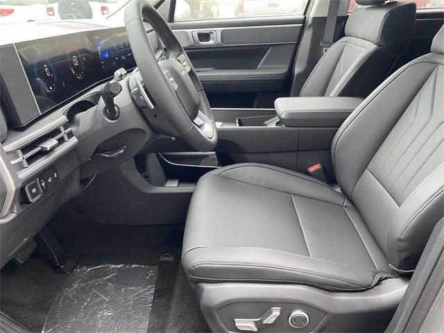 new 2025 Hyundai Santa Fe car, priced at $37,692