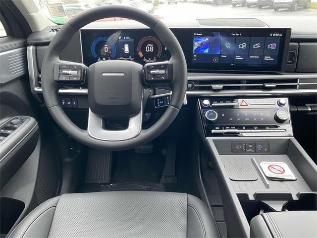 new 2025 Hyundai Santa Fe car, priced at $37,692