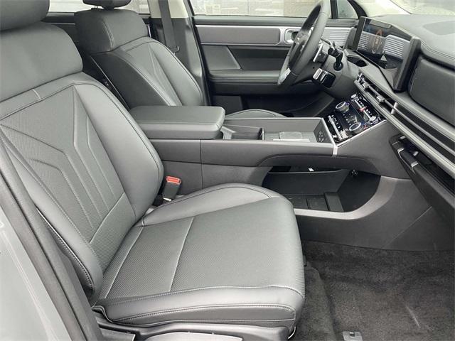 new 2025 Hyundai Santa Fe car, priced at $37,692