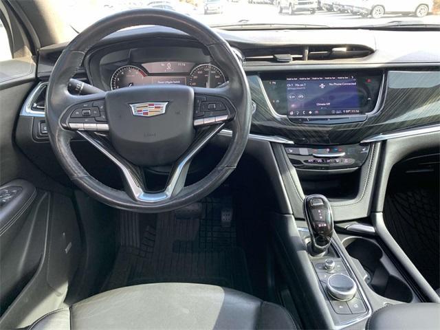 used 2020 Cadillac XT6 car, priced at $27,535