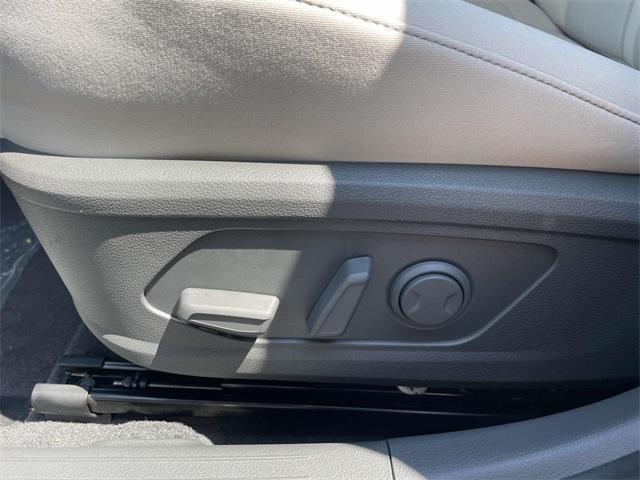 new 2025 Hyundai Sonata Hybrid car, priced at $30,282