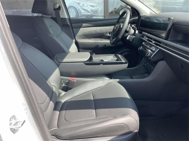new 2025 Hyundai TUCSON Hybrid car, priced at $36,431