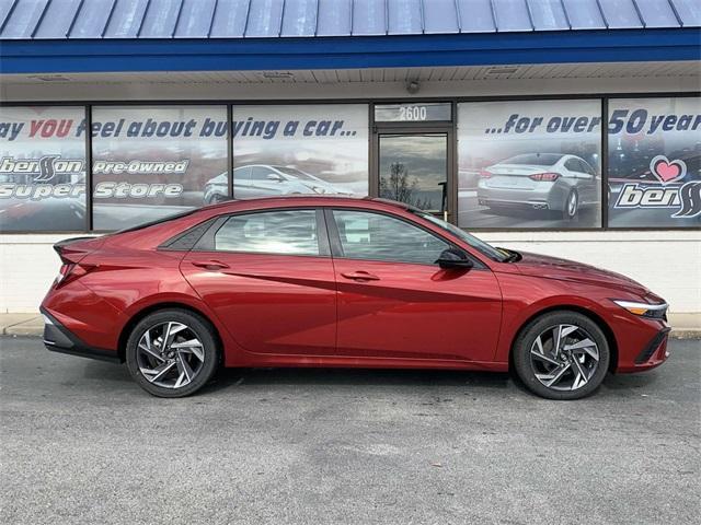 new 2025 Hyundai Elantra car, priced at $23,415