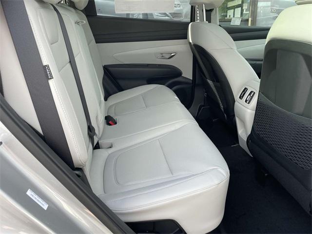 new 2025 Hyundai TUCSON Hybrid car, priced at $36,360