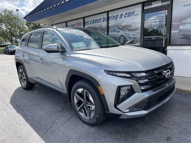 new 2025 Hyundai TUCSON Hybrid car, priced at $36,360