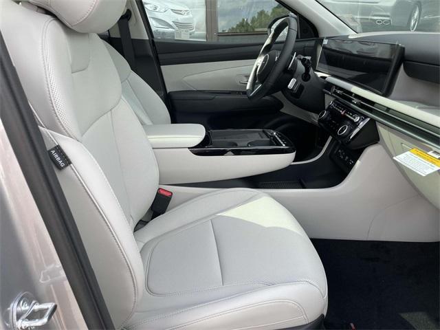 new 2025 Hyundai TUCSON Hybrid car, priced at $36,360