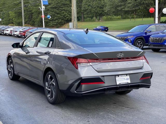 new 2024 Hyundai Elantra car, priced at $23,260