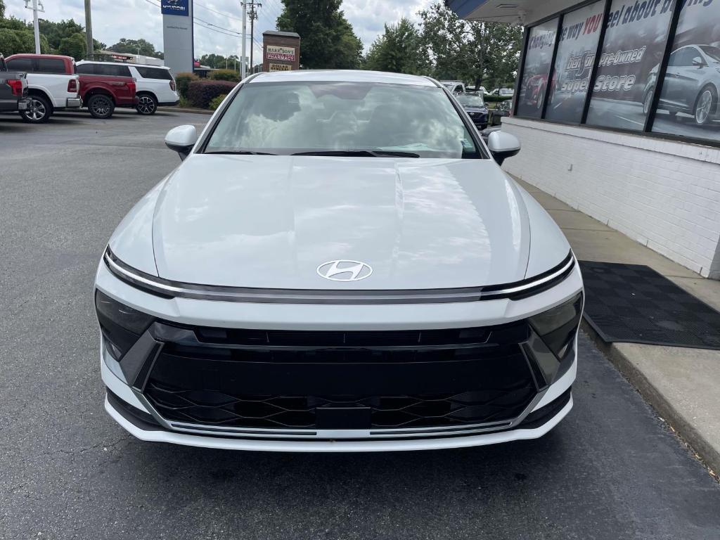 new 2025 Hyundai Sonata car