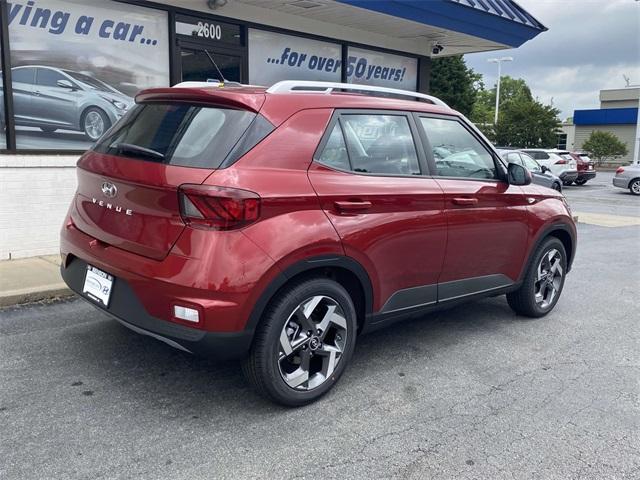 new 2025 Hyundai Venue car, priced at $25,011