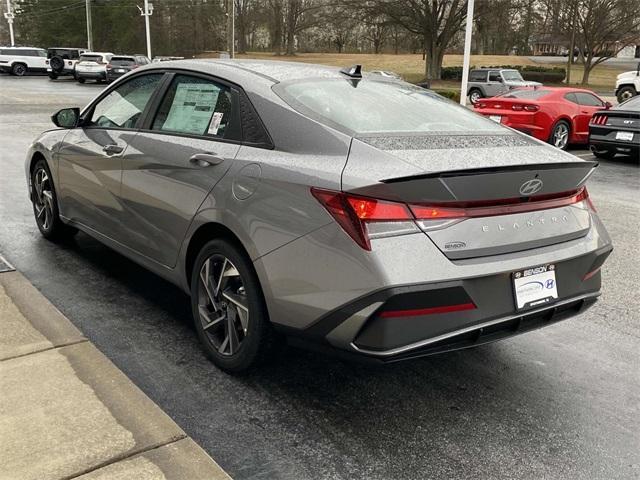 new 2025 Hyundai Elantra car, priced at $21,417