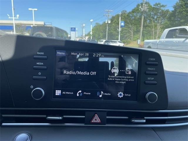 new 2025 Hyundai Elantra car, priced at $23,525