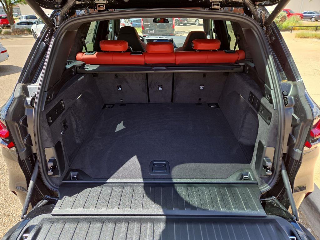 new 2026 BMW X5 M car, priced at $140,075