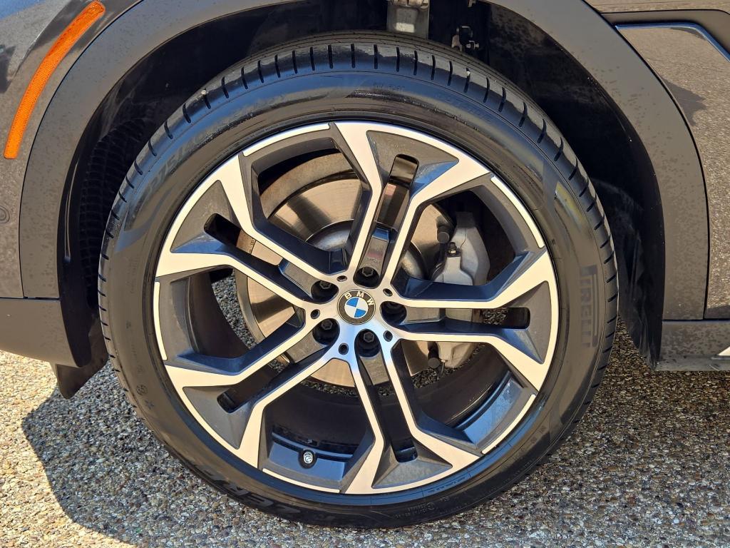 used 2021 BMW X6 car, priced at $47,041