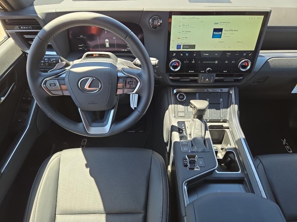 used 2025 Lexus GX 550 car, priced at $90,199
