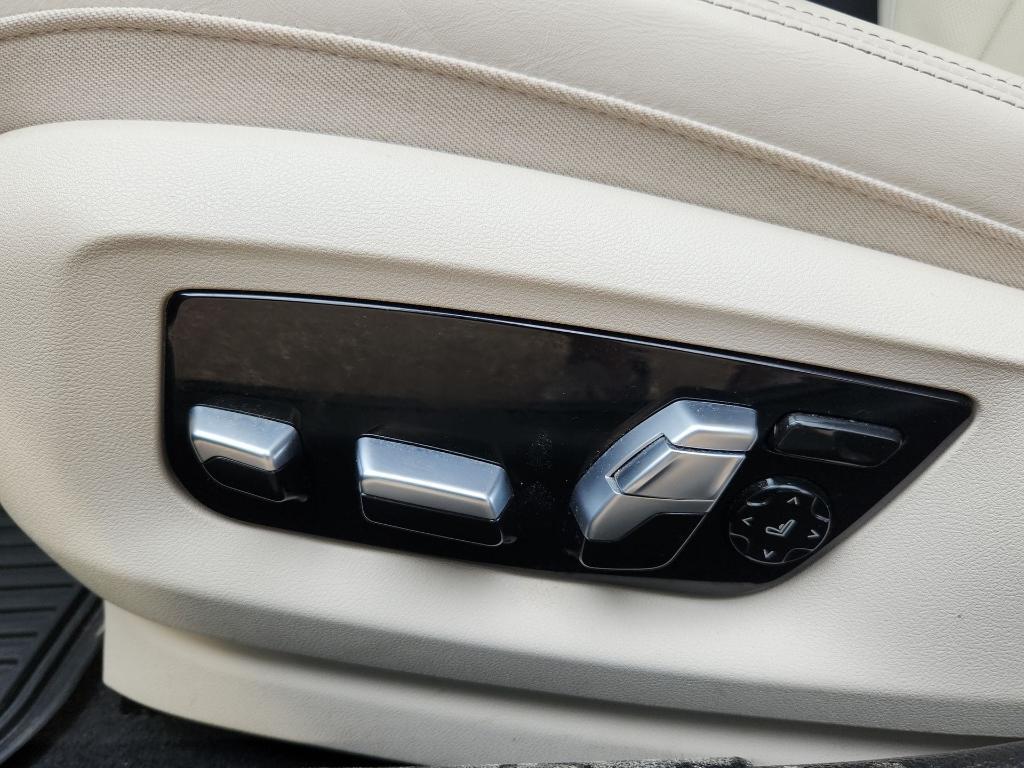 used 2022 BMW M550 car, priced at $53,491