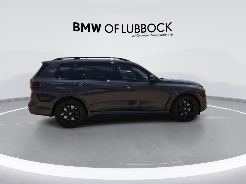 new 2026 BMW X7 car, priced at $125,325