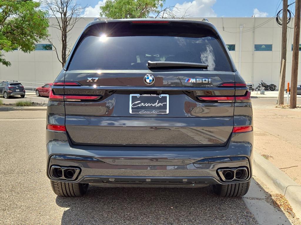 new 2026 BMW X7 car, priced at $125,325