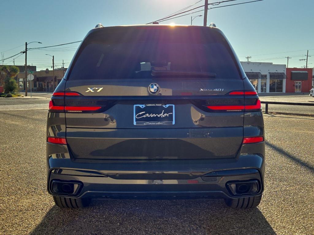 new 2026 BMW X7 car, priced at $106,275