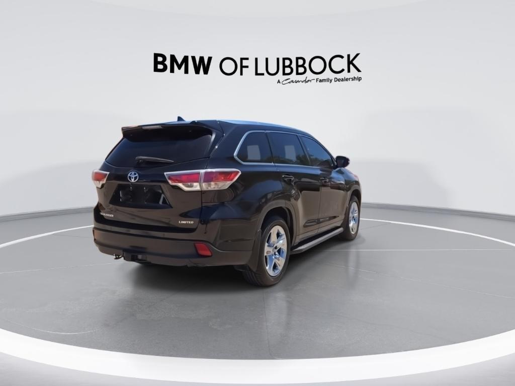 used 2015 Toyota Highlander car, priced at $21,534