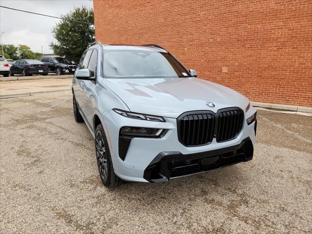 new 2025 BMW X7 car, priced at $94,825