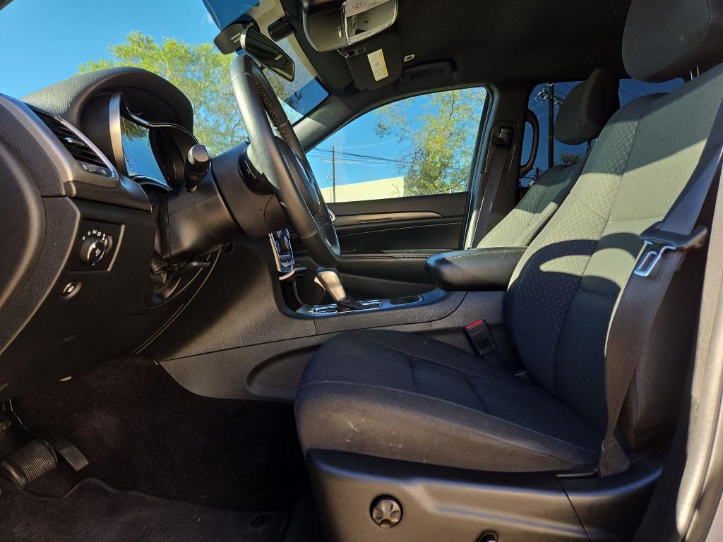 used 2018 Jeep Grand Cherokee car, priced at $16,977