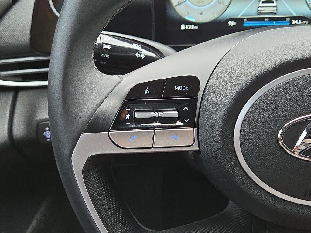 used 2023 Hyundai Elantra car, priced at $19,621