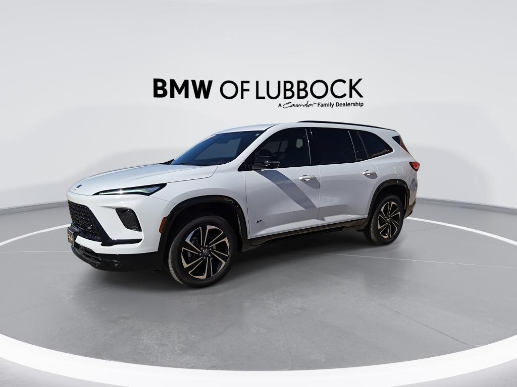 used 2025 Buick Enclave car, priced at $41,181