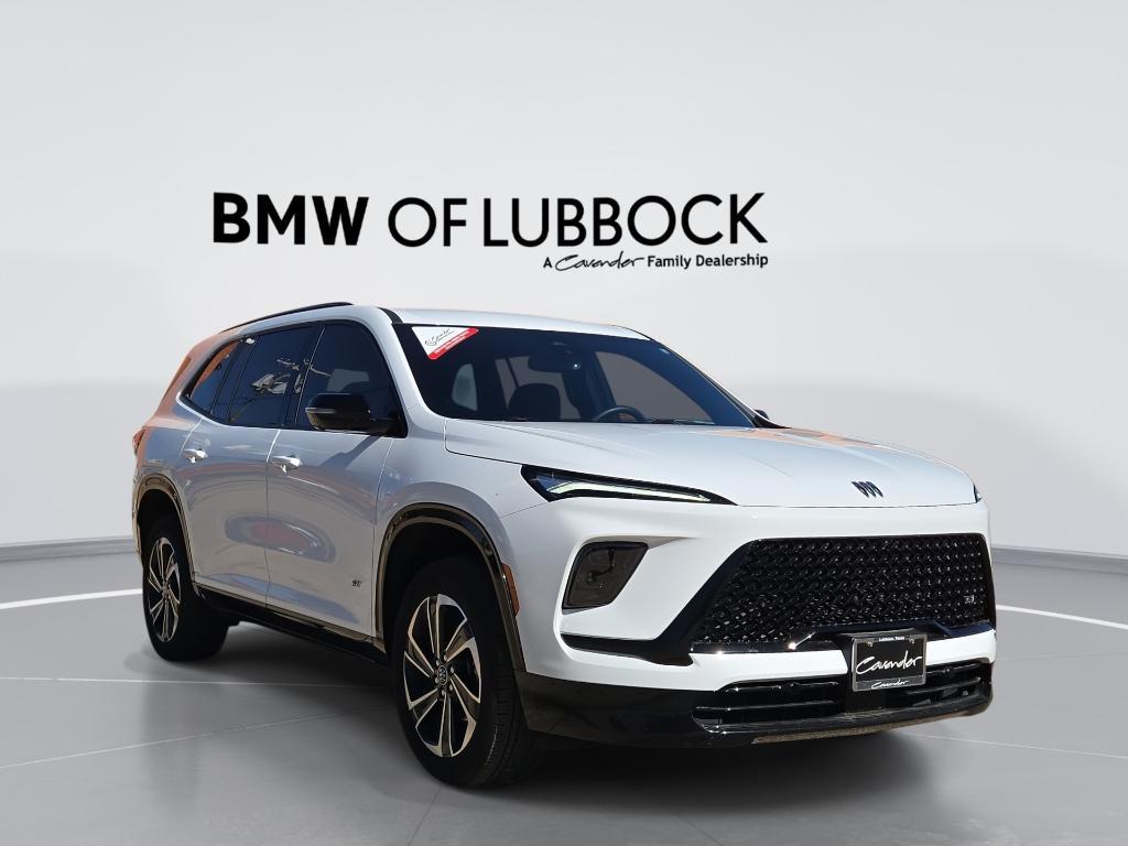 used 2025 Buick Enclave car, priced at $41,181