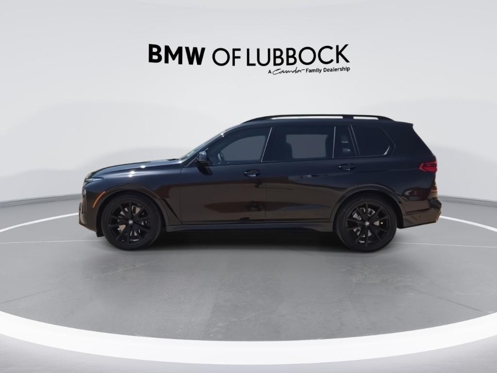 new 2026 BMW X7 car, priced at $102,625