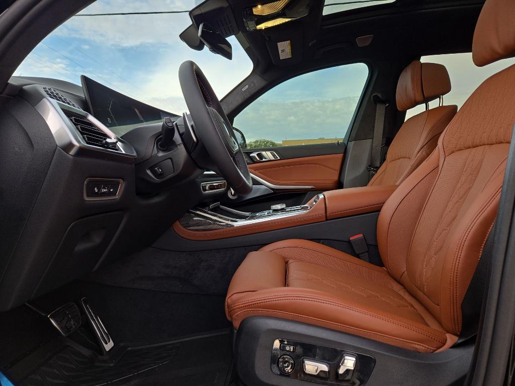 new 2026 BMW X7 car, priced at $126,375