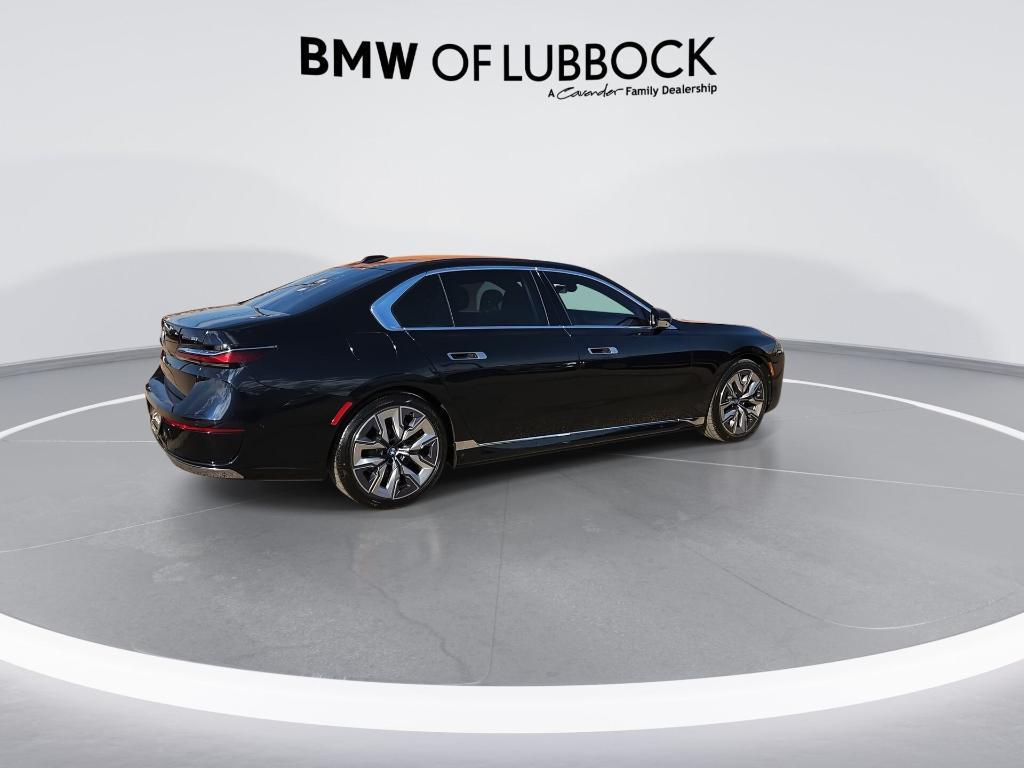new 2025 BMW i7 car, priced at $121,275