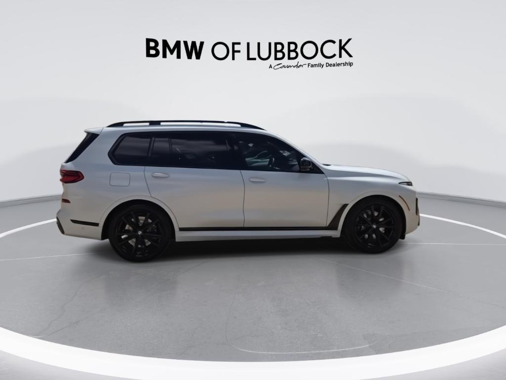 new 2026 BMW X7 car, priced at $126,775