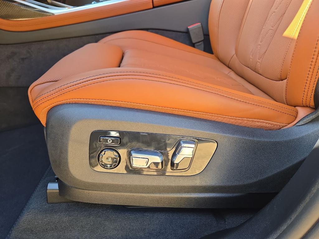 new 2026 BMW X7 car, priced at $123,245