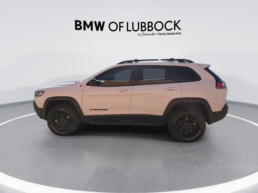 used 2023 Jeep Cherokee car, priced at $27,197